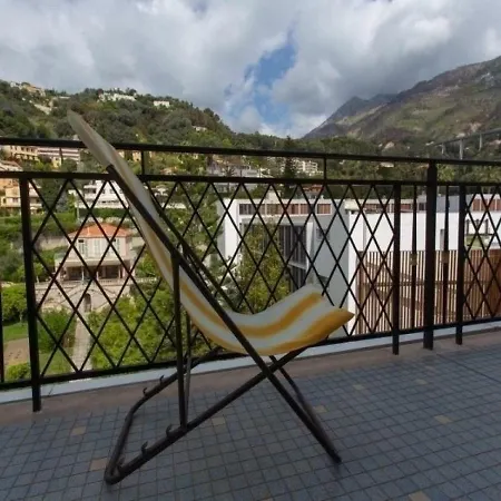 3pavec Terrasse Proche Plages Et Centre 1 Апартаменти